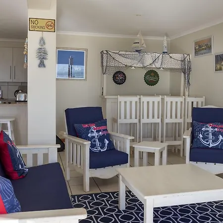 The White House Apartment Mossel Bay Exterior photo